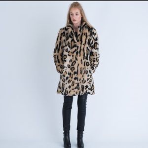 RHINO & PELLE Leopard Print FauxFur Coat